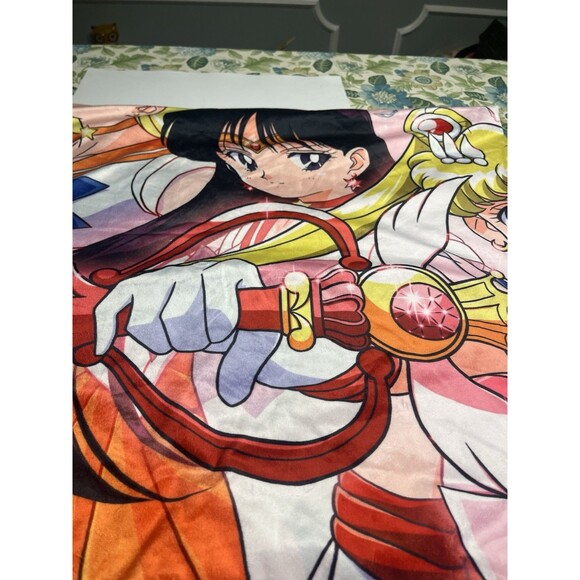 Sailor Moon Guardians Throw Blanket 46"X60" New - Picture 15 of 16